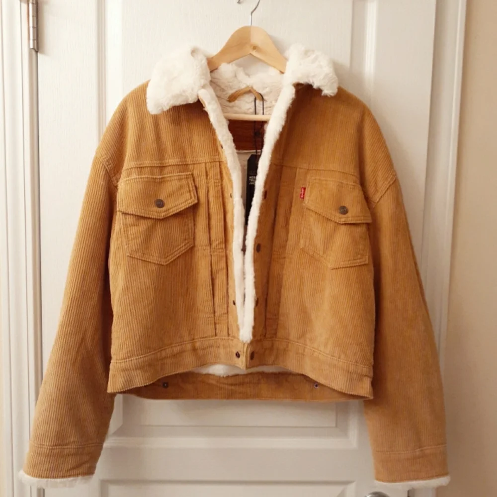 🎉HP!🎉 💎NWT Levi's Iced Coffee Corduroy Trucker Jacket - Picture 10 of 16